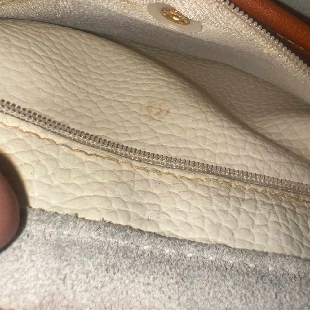 Vintage Dooney & Bourke Small Crossbody Belt Bag Tan/Brown All Weather Leather - Picture 11 of 13